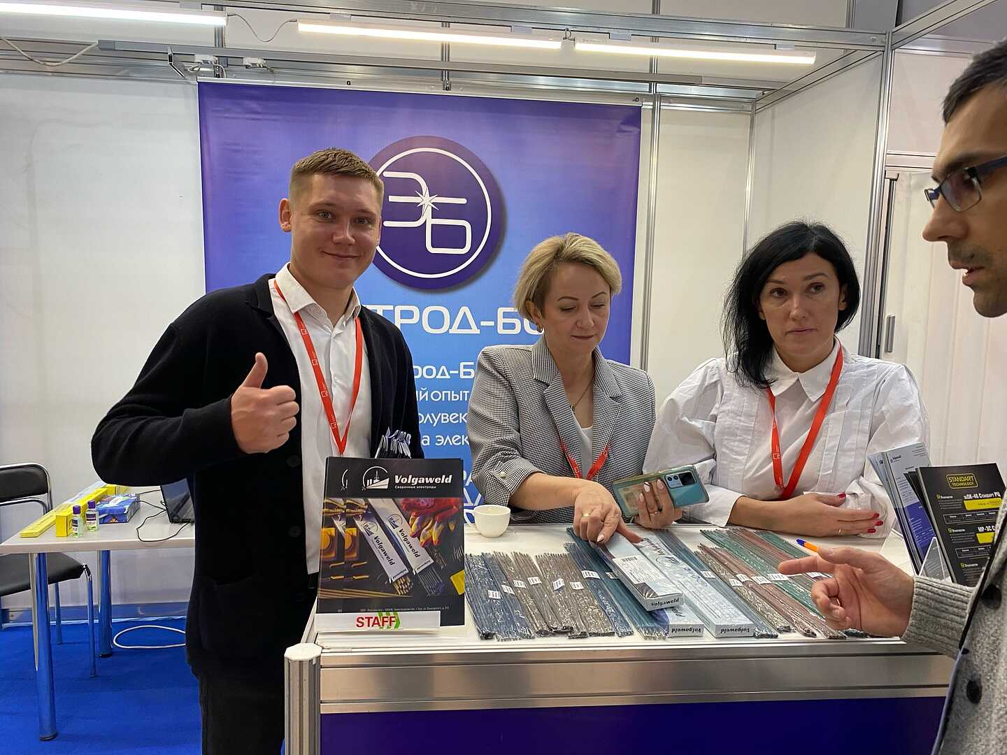 Grapefruit slice atop a pile of other slices