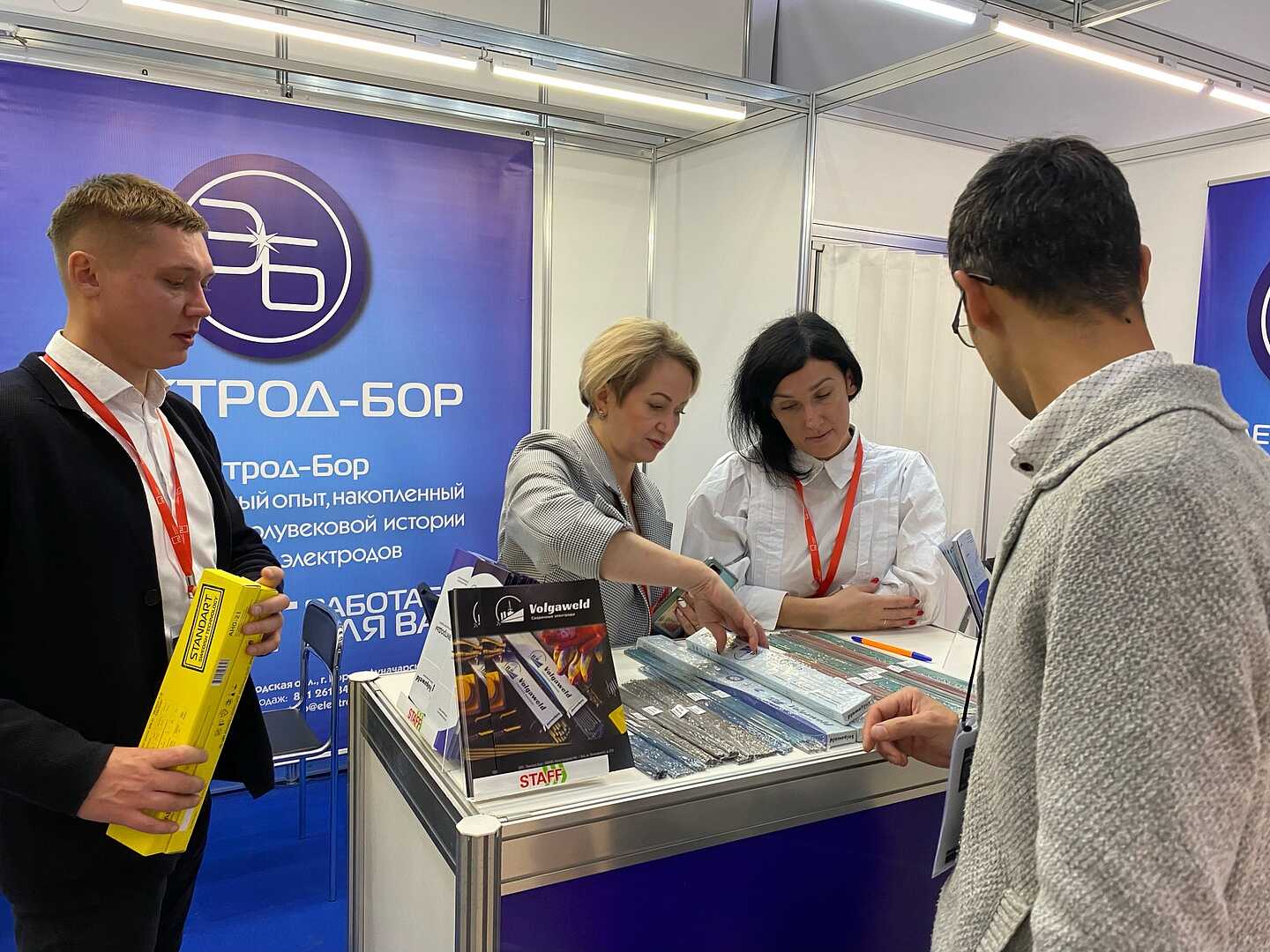 Grapefruit slice atop a pile of other slices